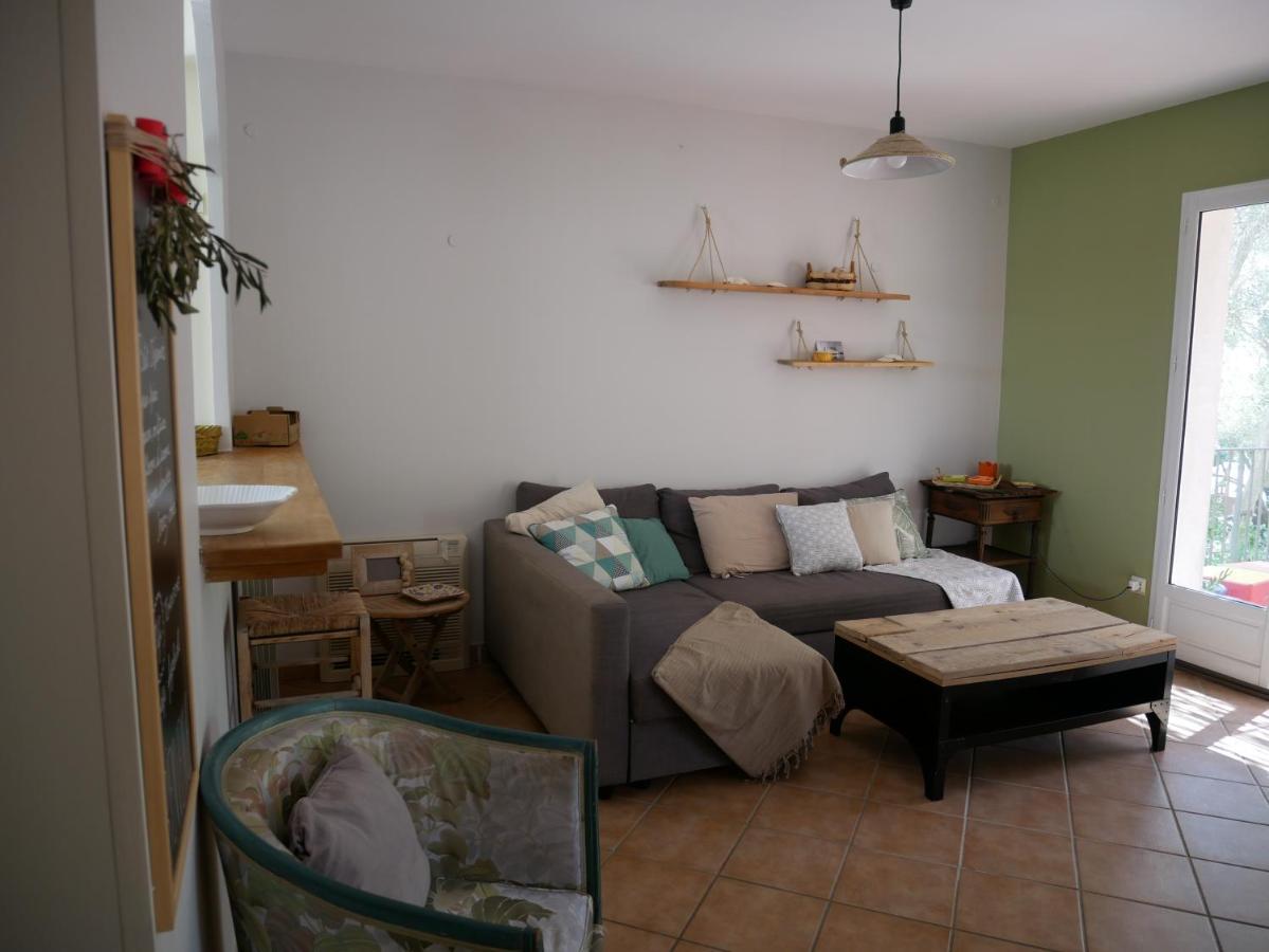 Nature Hostel La Ciotat Exterior photo